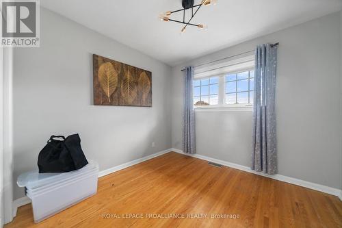 4 Kingsway Court, Belleville (Belleville Ward), ON - Indoor Photo Showing Other Room