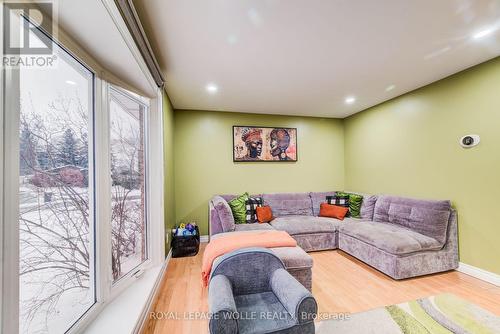67 Burns Drive, Guelph, ON - Indoor