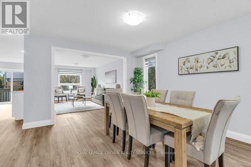 79 Winding Meadow Court, Kitchener, ON - Indoor Photo Showing Dining Room
