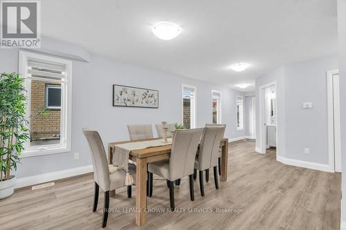 79 Winding Meadow Court, Kitchener, ON - Indoor Photo Showing Dining Room