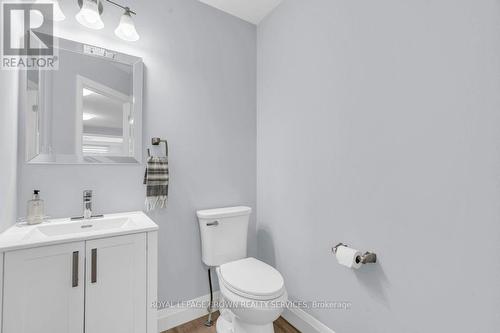 79 Winding Meadow Court, Kitchener, ON - Indoor Photo Showing Bathroom