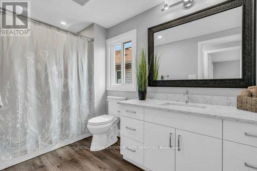 79 Winding Meadow Court, Kitchener, ON - Indoor Photo Showing Bathroom