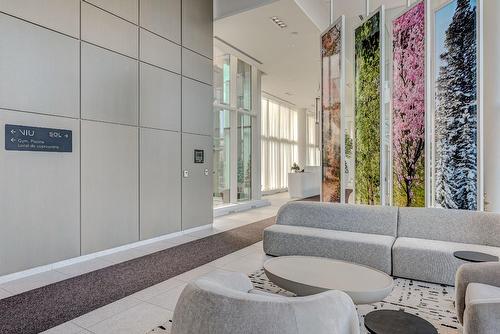 Hall - 2706-1000 Rue André-Prévost, Montréal (Verdun/Île-Des-Soeurs), QC - Indoor