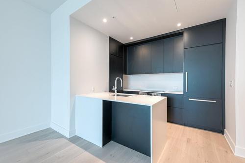 Kitchen - 2706-1000 Rue André-Prévost, Montréal (Verdun/Île-Des-Soeurs), QC - Indoor Photo Showing Other Room