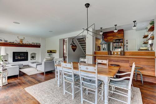 Autre - 112 Av. Cornwall, Mont-Royal, QC - Indoor With Fireplace