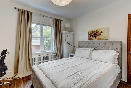 Chambre à coucher - 112 Av. Cornwall, Mont-Royal, QC - Indoor Photo Showing Bedroom