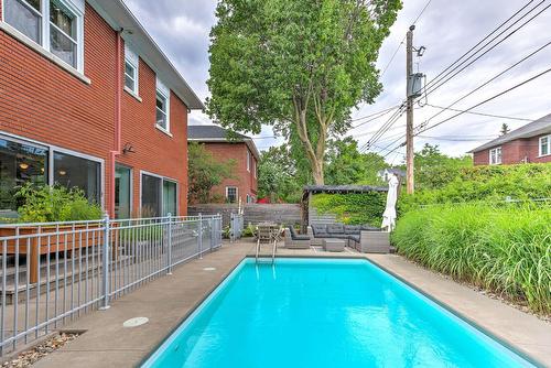 Piscine - 112 Av. Cornwall, Mont-Royal, QC - Outdoor With In Ground Pool With Exterior