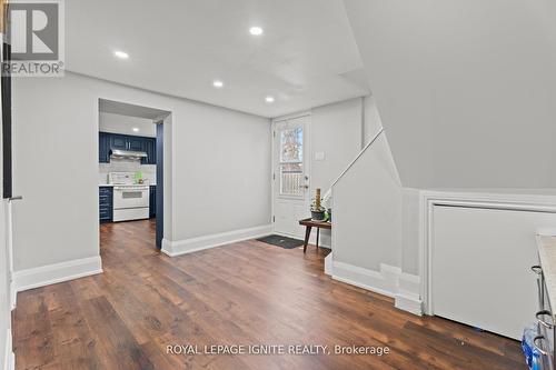 7 Isherwood Court, Mississauga, ON - Indoor Photo Showing Other Room