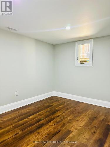 7 Isherwood Court, Mississauga, ON - Indoor Photo Showing Other Room