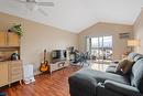 406-256 Hastings Avenue, Penticton, BC  - Indoor Photo Showing Living Room 