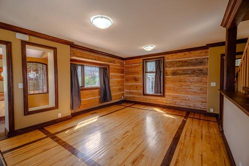 299 Seymour Street, Kamloops, BC - Indoor Photo Showing Other Room