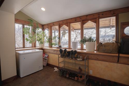 299 Seymour Street, Kamloops, BC - Indoor