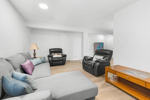 Salle familiale - 1161 Rue Tremblay, Lévis (Les Chutes-De-La-Chaudière-Ouest), QC - Indoor Photo Showing Living Room