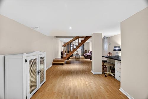 Salle familiale - 3215  - 3217 Av. Laurier E., Montréal (Rosemont/La Petite-Patrie), QC - Indoor Photo Showing Other Room