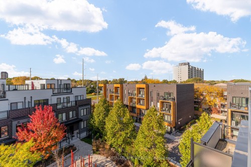 3-1155 Stroud Lane, Mississauga, ON - Outdoor