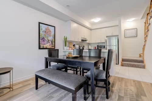 3-1155 Stroud Lane, Mississauga, ON - Indoor