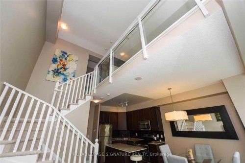 304-225 Webb Drive, Mississauga, ON - Indoor Photo Showing Other Room