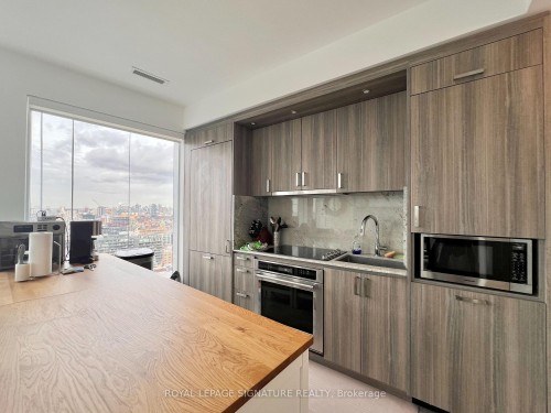 1905-470 Front Street W, Toronto, ON - Indoor Photo Showing Kitchen