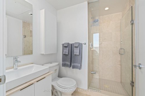 3705-14 York Street, Toronto, ON - Indoor Photo Showing Bathroom