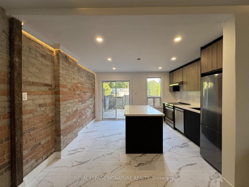 Main & Lower-25 Firstbrooke Road, Toronto, ON 