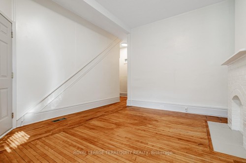 Main-171 Christie Street, Toronto, ON - Indoor Photo Showing Other Room