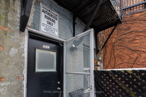 Back-3042 Dundas Street W, Toronto, ON - 
