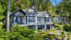 2476 Lighthouse Point Rd  Sooke, BC V9Z 1G7