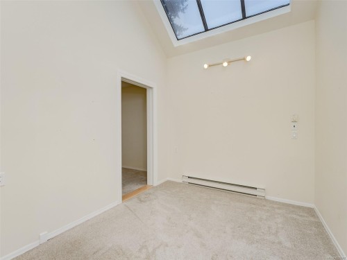 993 Scottswood Close, Saanich, BC 