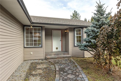 5726 Brookwood Dr, Nanaimo, BC 