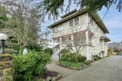 301-1120 Richardson St  Victoria, BC V8V 3C8