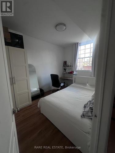 1 - 198 Augusta Avenue, Toronto, ON - Indoor Photo Showing Bedroom