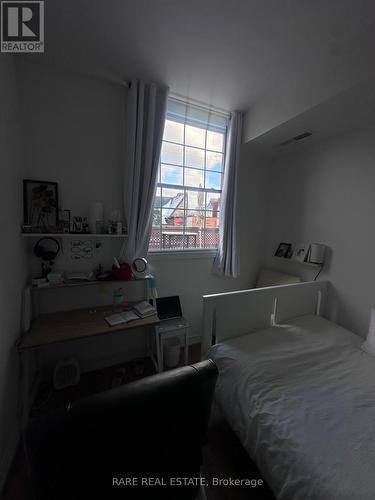 1 - 198 Augusta Avenue, Toronto, ON - Indoor Photo Showing Bedroom
