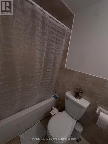 1 - 198 Augusta Avenue, Toronto, ON - Indoor Photo Showing Bathroom
