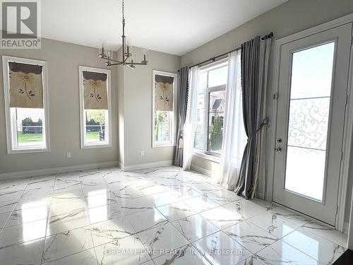 28 Larkin Avenue, King, ON - Indoor Photo Showing Other Room