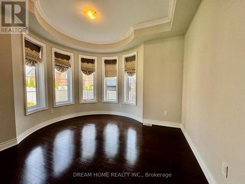 28 Larkin Avenue, King, ON - Indoor Photo Showing Other Room