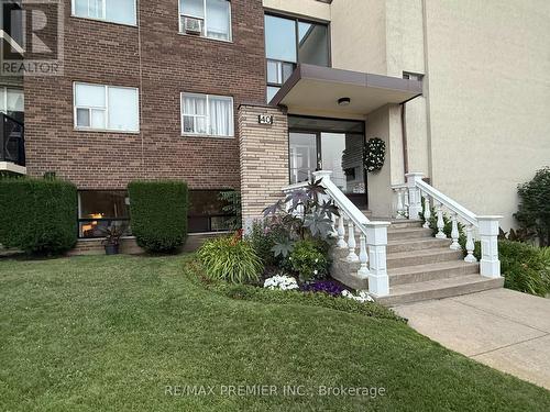 2 - 40 Torbolton Drive, Toronto, ON - Outdoor