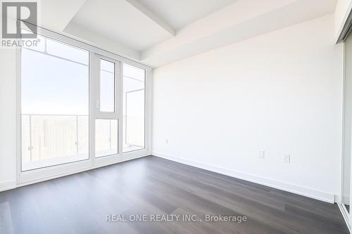 3512 - 3900 Confederation Parkway, Mississauga, ON - Indoor Photo Showing Other Room