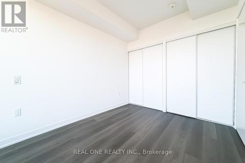 3512 - 3900 Confederation Parkway, Mississauga, ON - Indoor Photo Showing Other Room