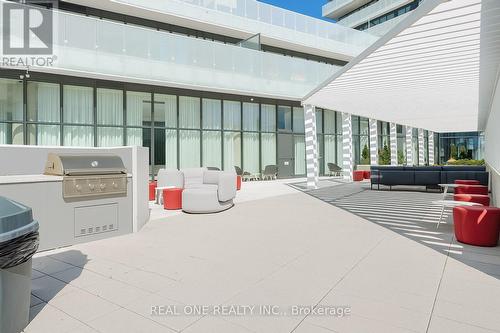 3512 - 3900 Confederation Parkway, Mississauga, ON - 