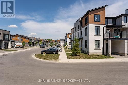 925 - 925 Sarnia Road, London North (North M), ON - Outdoor With Facade