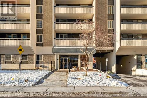 705 - 141 Somerset Street W, Ottawa, ON - Outdoor With Balcony