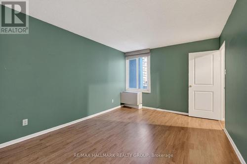 705 - 141 Somerset Street W, Ottawa, ON - Indoor Photo Showing Other Room