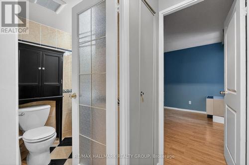 705 - 141 Somerset Street W, Ottawa, ON - Indoor Photo Showing Bathroom