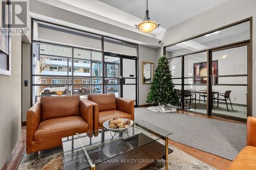 705 - 141 Somerset Street W, Ottawa, ON - Indoor
