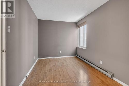 705 - 141 Somerset Street W, Ottawa, ON - Indoor Photo Showing Other Room