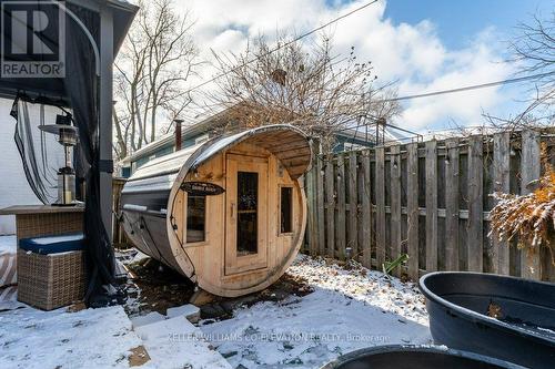 17 Junkin Street, St. Catharines, ON - Outdoor
