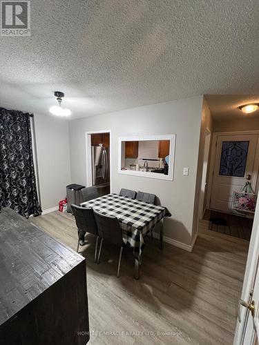 5 Glencairn Square, Brampton, ON - Indoor Photo Showing Dining Room