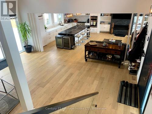 9785 Niagara River Parkway, Niagara Falls (Lyons Creek), ON - Indoor Photo Showing Other Room