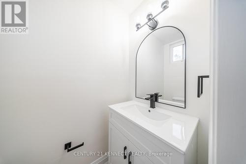 30 Greyabbey Trail, Toronto, ON - Indoor Photo Showing Other Room