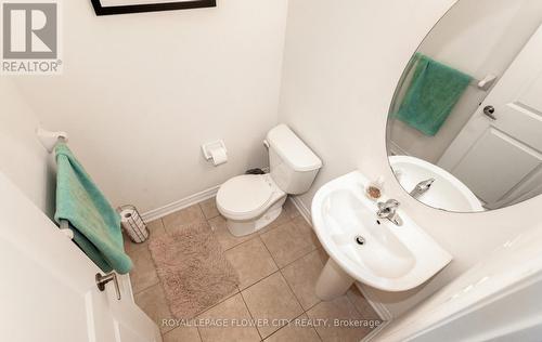 9 Backwater Trail, Brampton, ON - Indoor Photo Showing Bathroom
